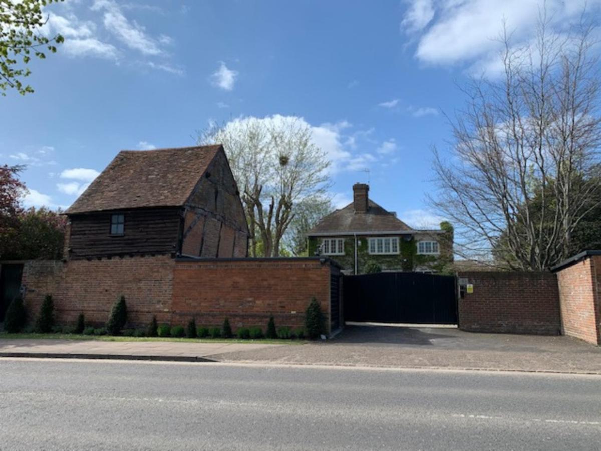 The Malt House Hotel Aylesbury  Exterior foto